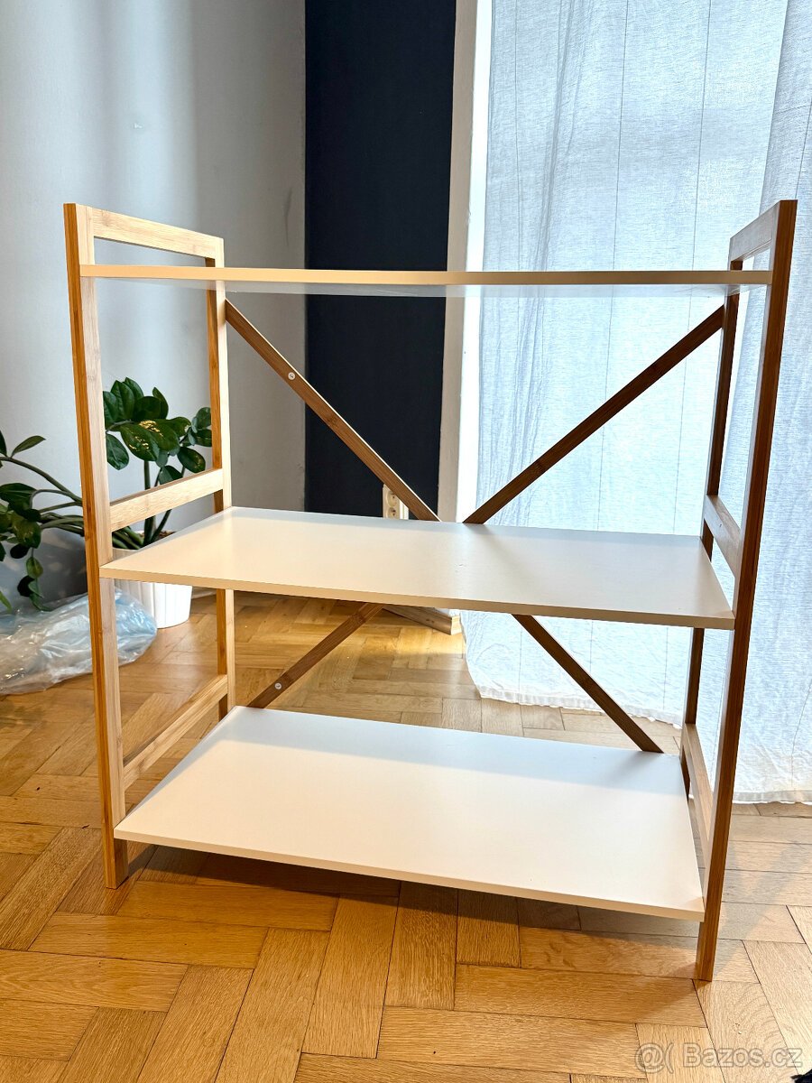 Regál skandinávský design, bílý+bambus