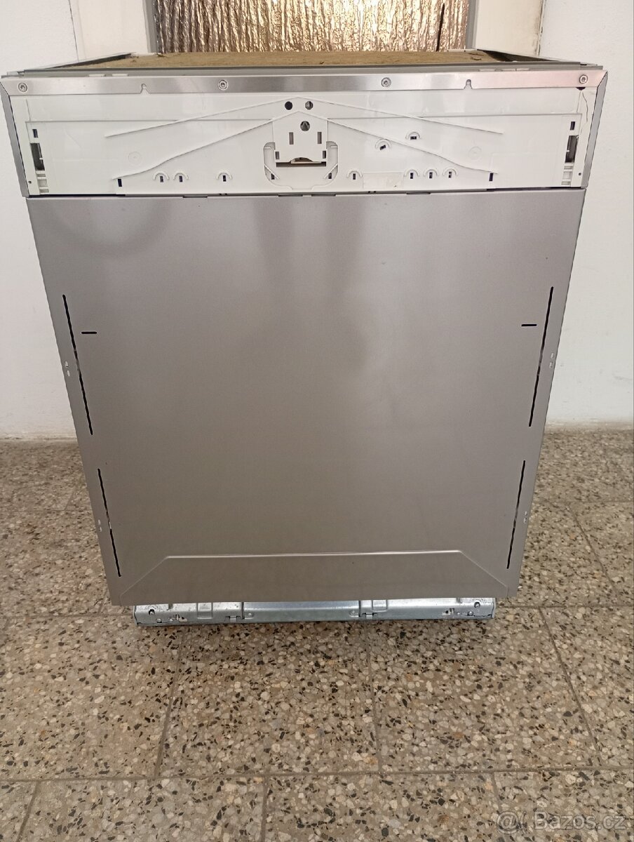 Myčka nádobí Miele G 2282 SCVi