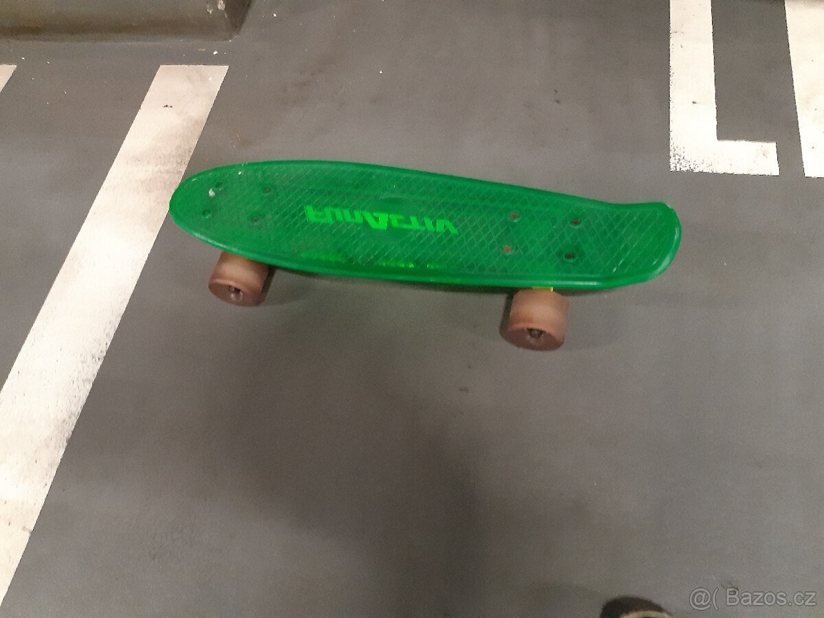skateboard
