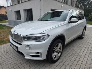 BMW X5 xDrive30d 190 kW, automat, tažné zař. 2. majitel