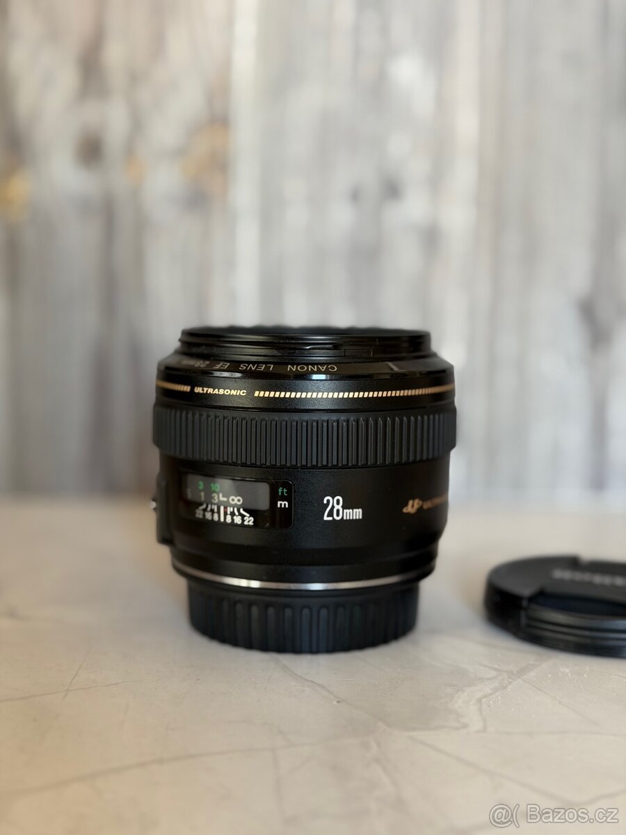 Canon EF 28mm f/1.8 USM