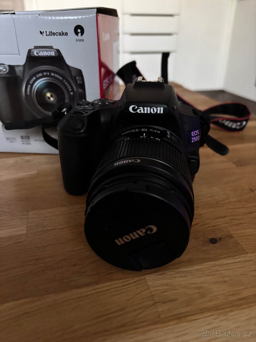 Canon eos 250D
