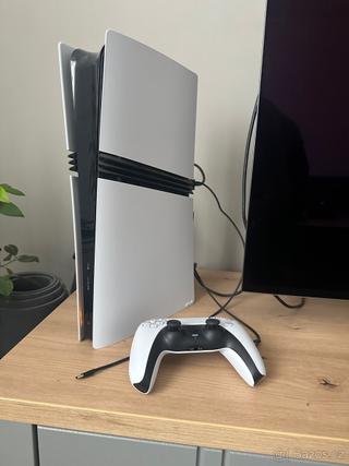 PlayStation 5 Pro - 2 TB - záruka