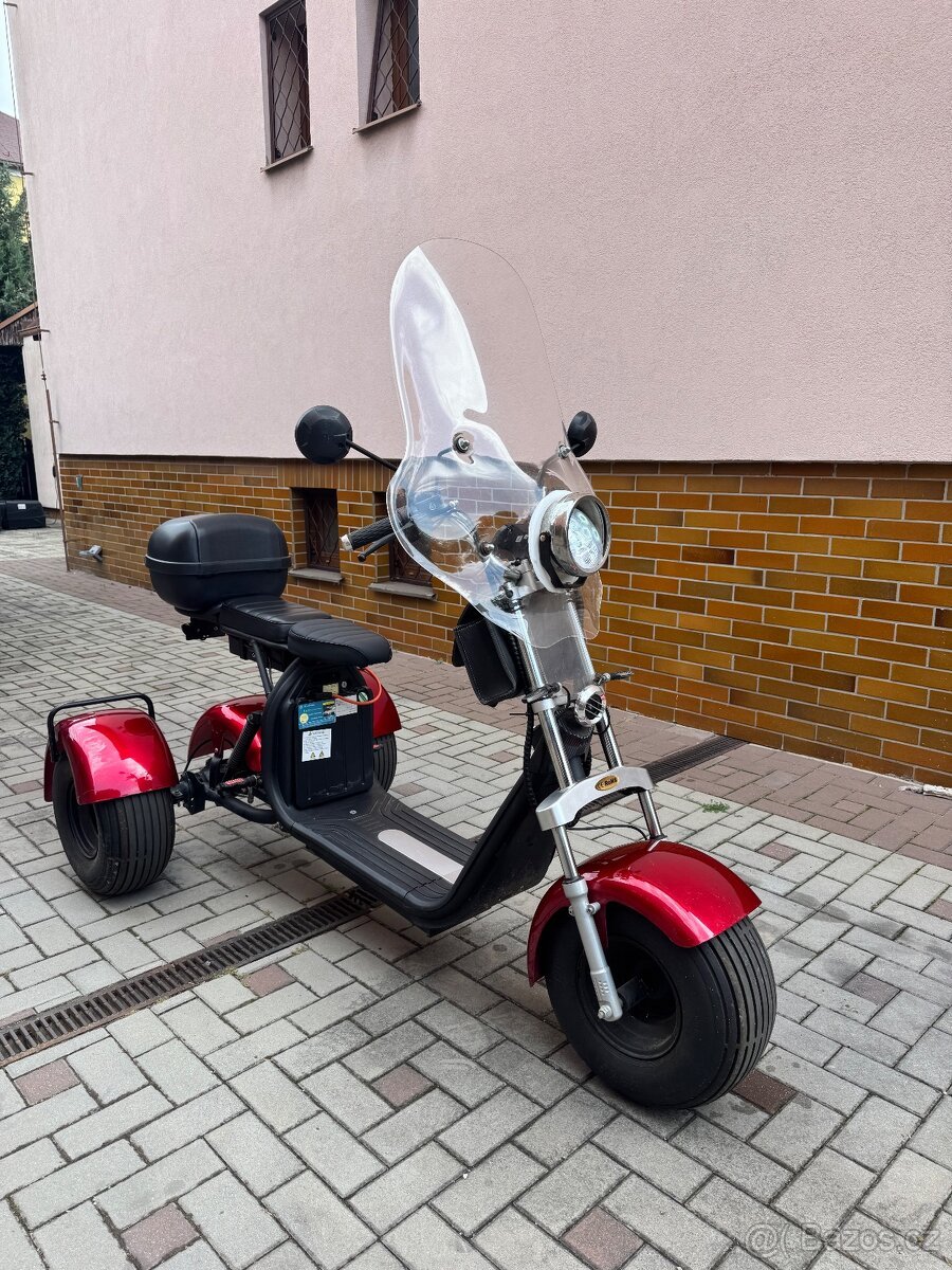 Elektrická tříkolka Chopper