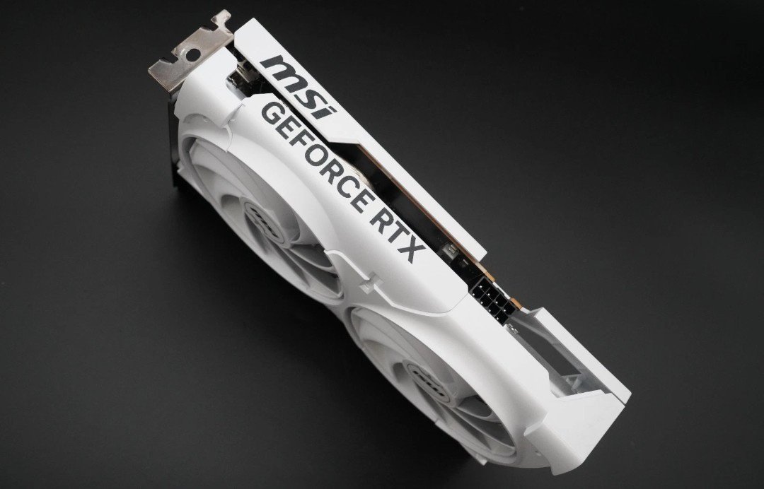 Grafika MSI GeForce RTX 5060 8G VENTUS 2X WHITE