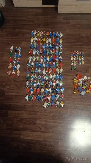 Figurky 130ks gebora 1974 a 17ks gebora 1981
