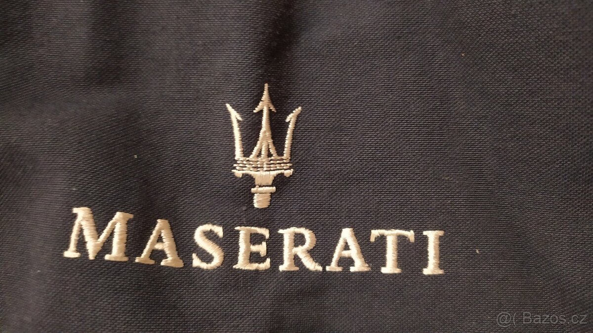 prodám originál MASERATI zimní bundu