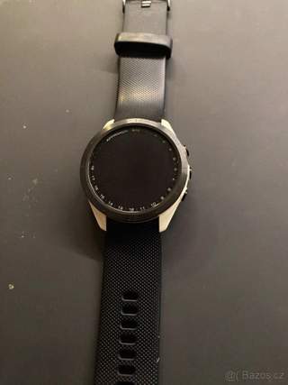 Garmin Approach S70 – špičkové golfové GPS hodinky, top stav