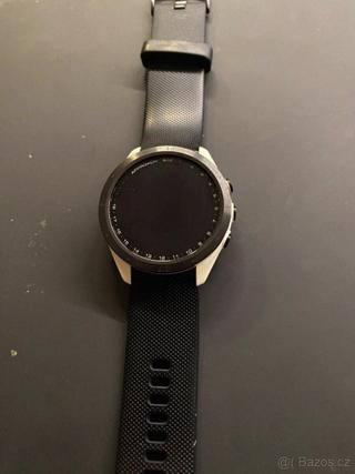 Garmin Approach S70 – špičkové golfové GPS hodinky, top stav