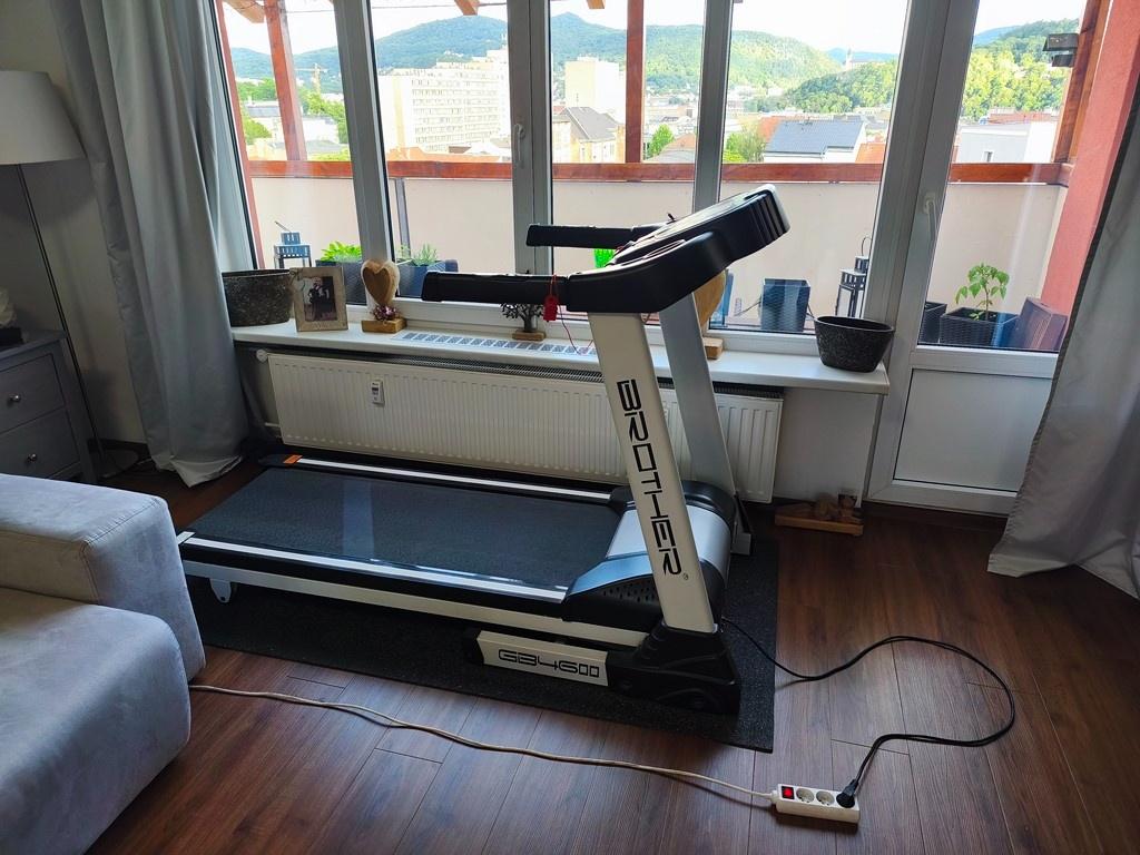 PRODÁM Elektrický běžecký pás BROTHER GB4600