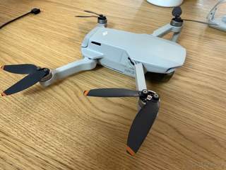 DJI Mini 2 Fly More Combo