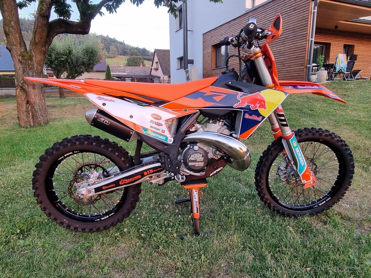 KTM SX 300 rv 2024 Pouze 12 MTH