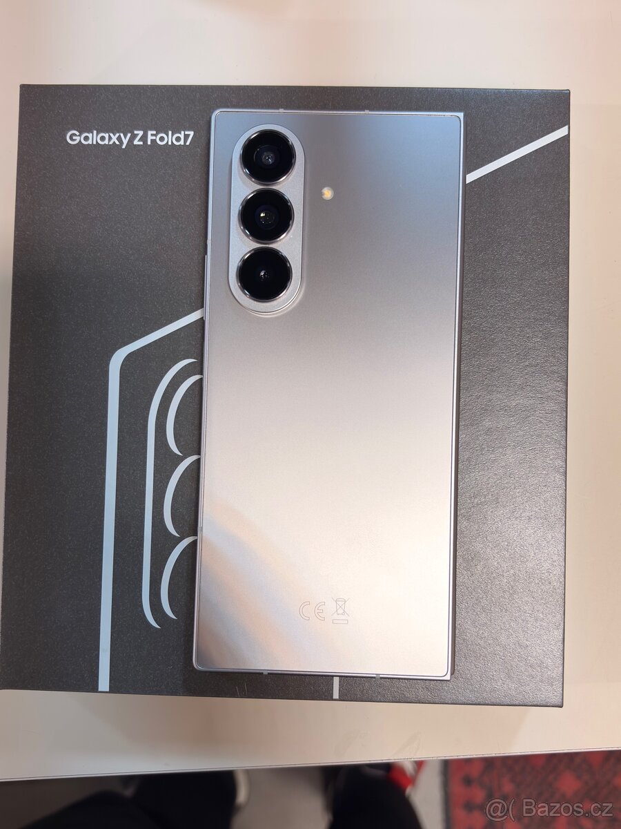 Samsung Z Fold 7 512GB