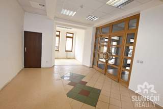 Pronájem obchodních prostor 71 m², Uherský Brod - centrum