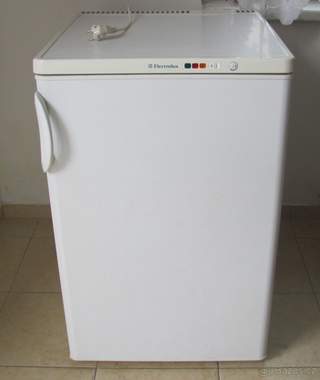 MRAZÁK/MRAZNIČKA ELECTROLUX - 117L - A+