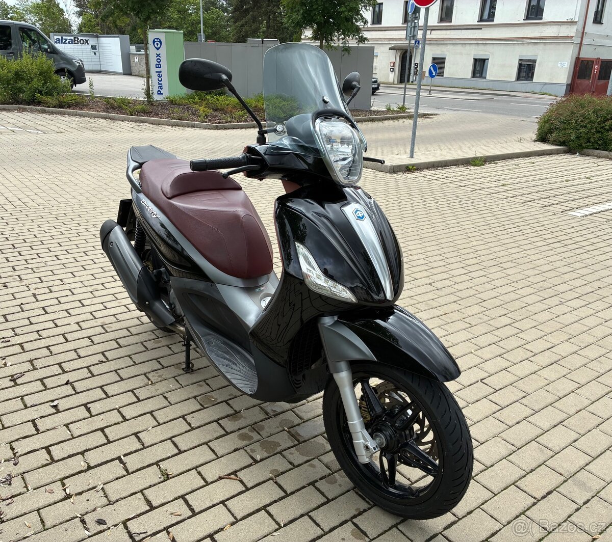 Piaggio Beverly 350