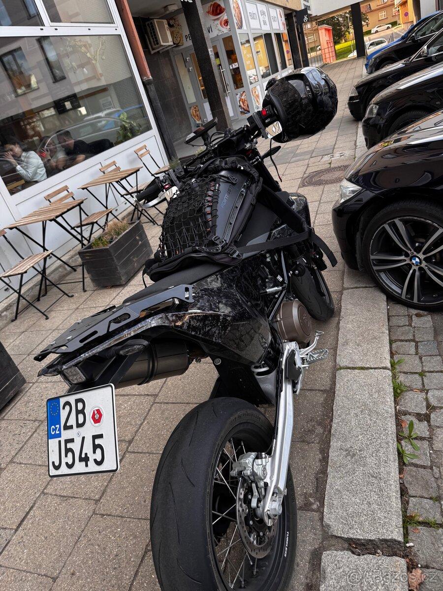HUSQVARNA 701 SUPERMOTO | WINGS • RADE GARAGE | A2