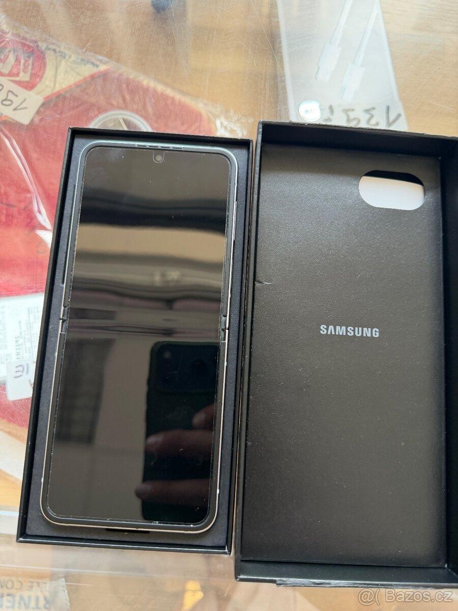 Samsung Galaxy Z Flip 6 – 512 GB, záruka do 12/2026, sta