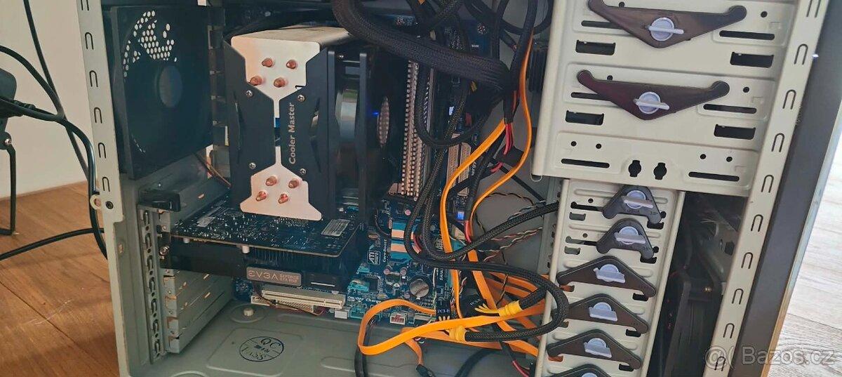Základ PC Phenom II X6 1055T, Gigabyte 890FXA-UD5, 4gb ddr3