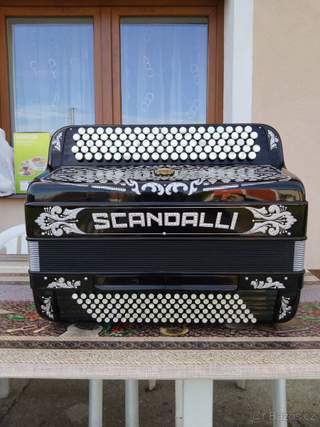 Harmonika