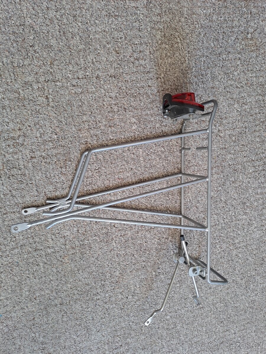 Zadní nosič na kolo