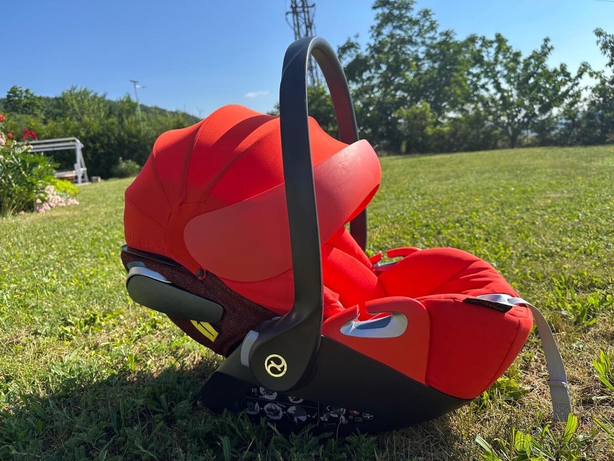 Autosedačka Cybex Cloud Z i-Size