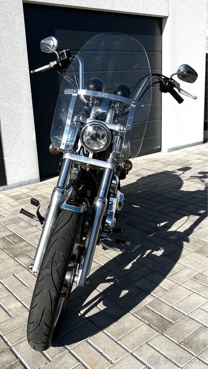 Harley - Davidson, Dyna 96´ inch - TOP.