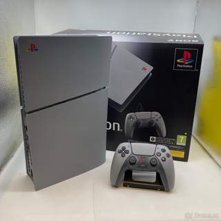 PlayStation 4 Slim 30th Anniversary Edition