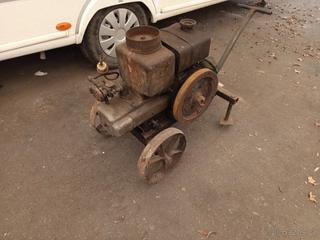 Stabilní motor Agrostroj Prostějov Wikov