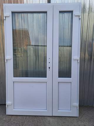 Vchodove dvere 2/3sklo 140x208