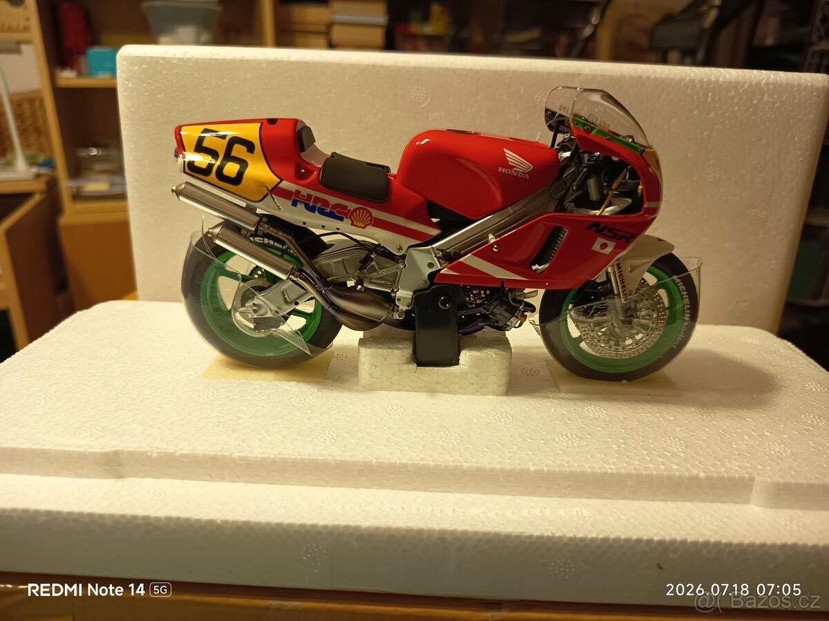 HONDA NSR500 1/12 AUTOART 12566