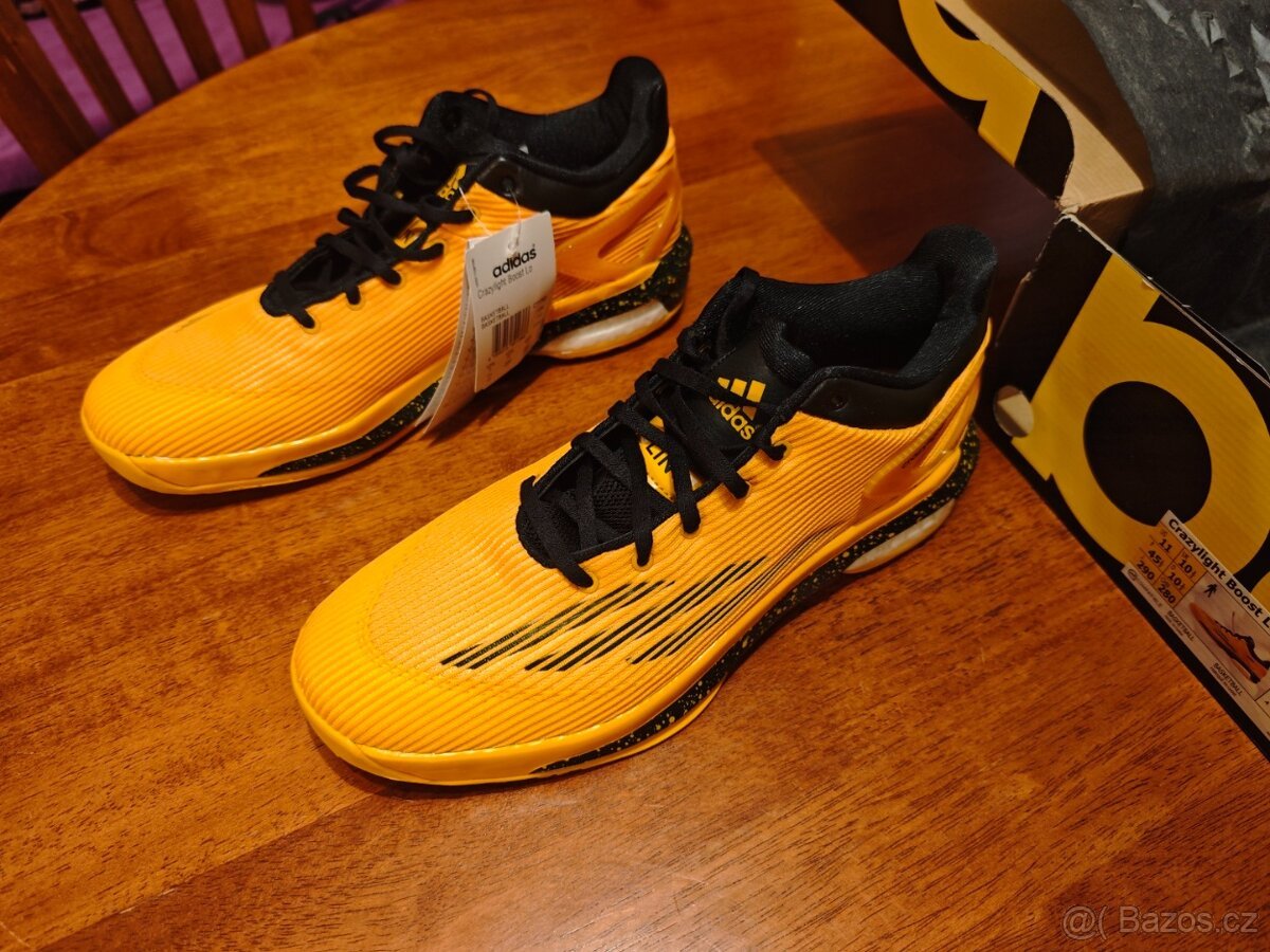 Basketbalové boty Adidas Crazylight Boost Low 45 1/3 UK10