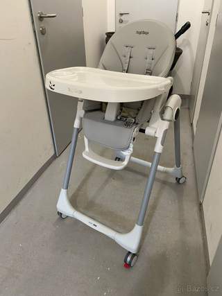 dětskou jídelní židličku Peg Perego