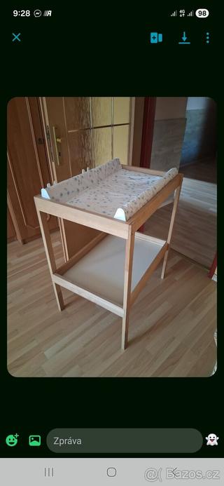 Přebalovací pult