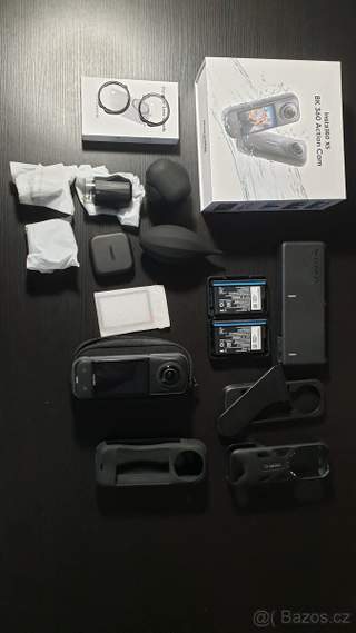 Insta360 X5