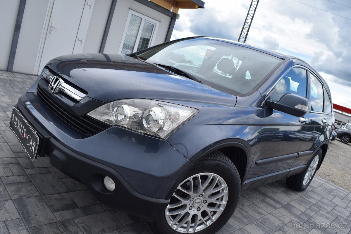 Honda CR-V 2.2 d 103KW TAŽNÉ 4X4 2XKOLA