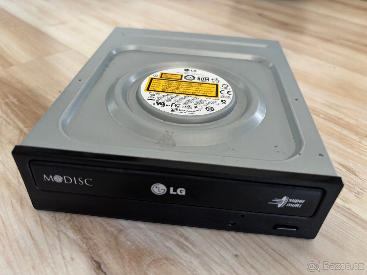 LG GH24NS90 SuperMulti SATA