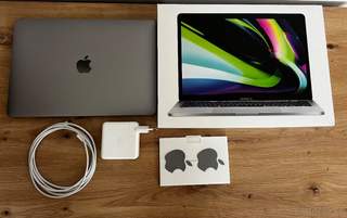 Macbook PRO M2