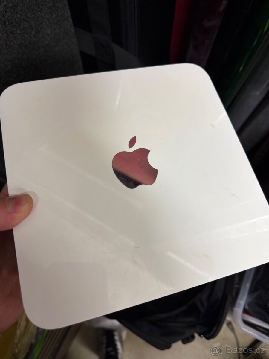 2TB pevný disk Apple Time Capsule (4TH GEN.)
