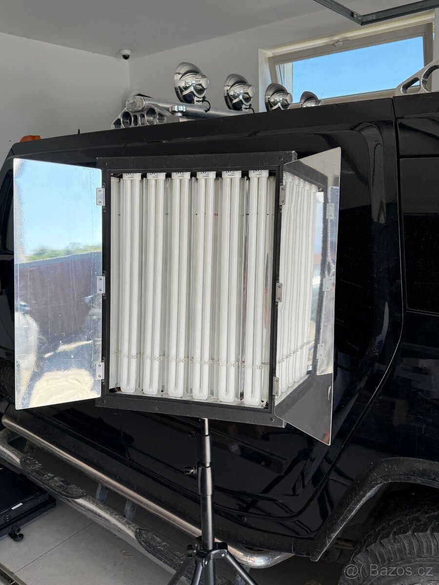 Trvalé světlo 1ks 330W