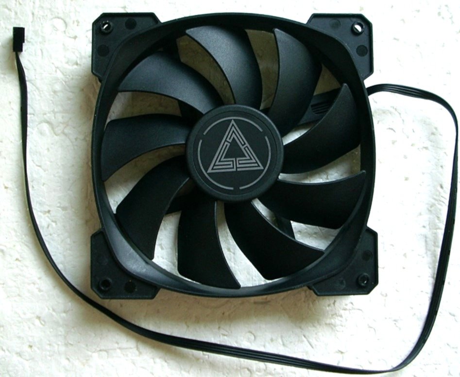 Montech HP140 PWM