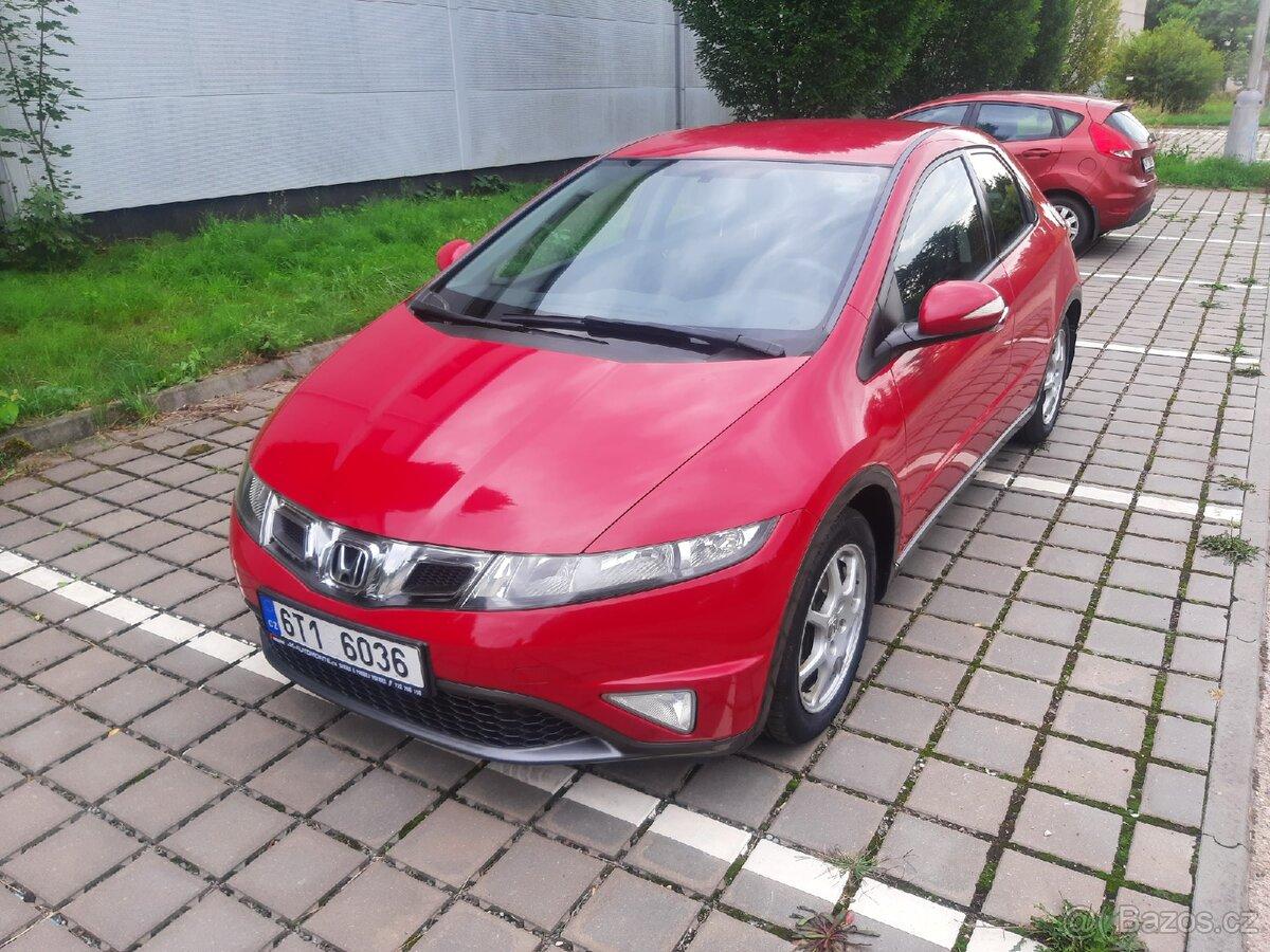 Honda Civic – 2009, 161 600 km