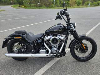 HARLEY DAVIDSON STREET BOB FXBB 117cui 2025 nový 1345km