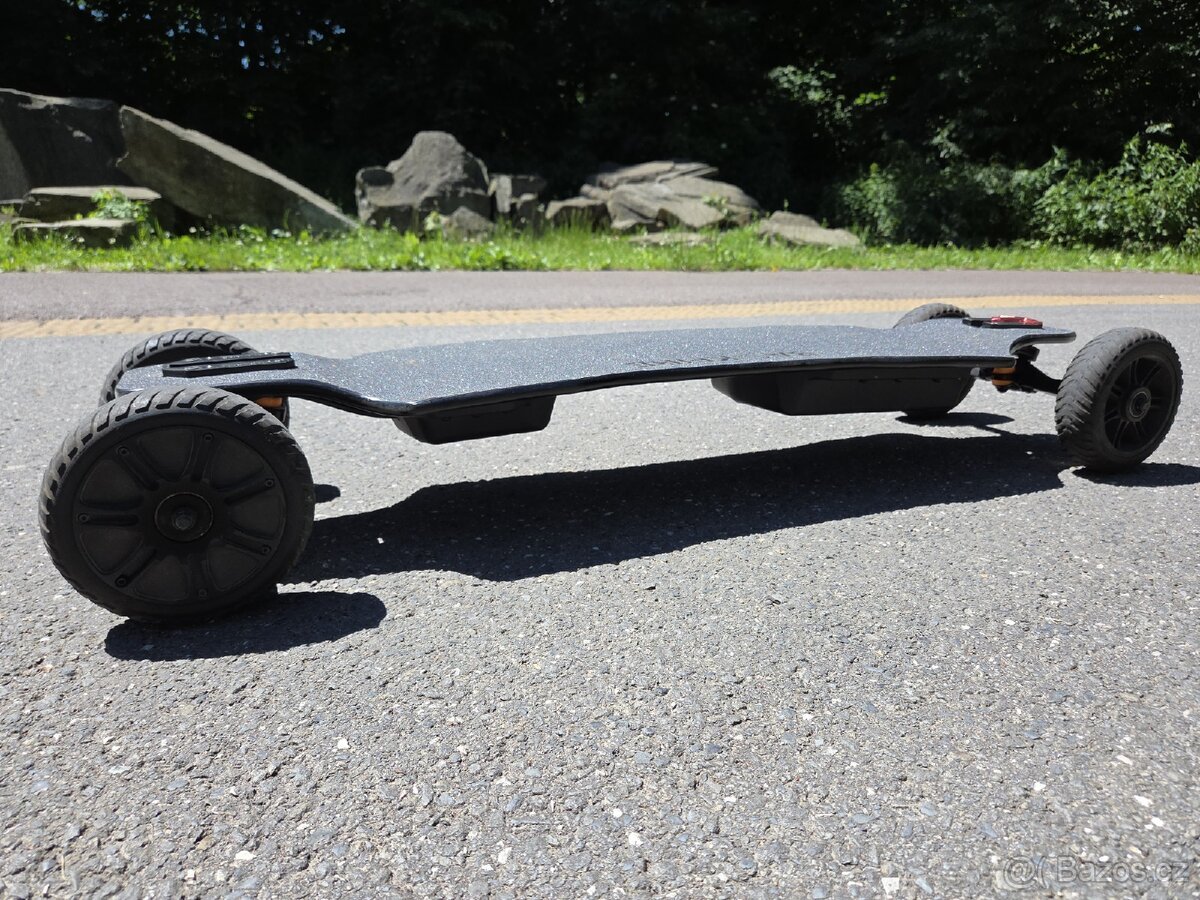 Elektrický longboard Backfire Ranger X2