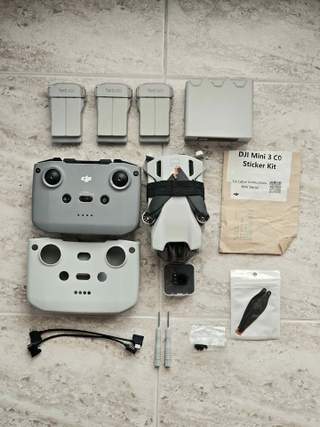 DJI Mini 3 Fly More Combo