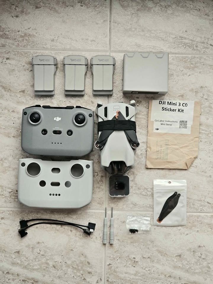 DJI Mini 3 Fly More Combo
