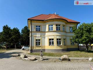 Pronájem kanceláře 24 m², Veltrusy – Náměstí Antonína Dvořák