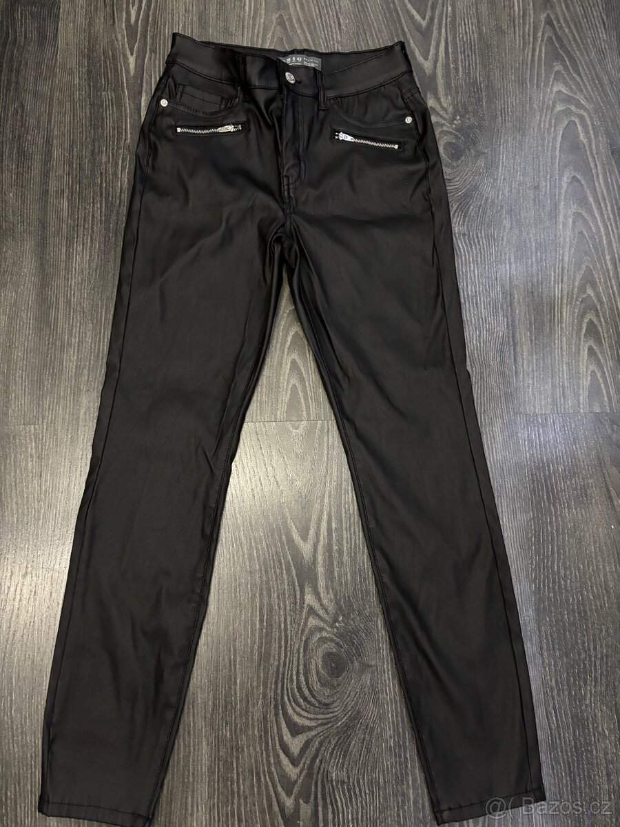 Kalhoty vel 38/M