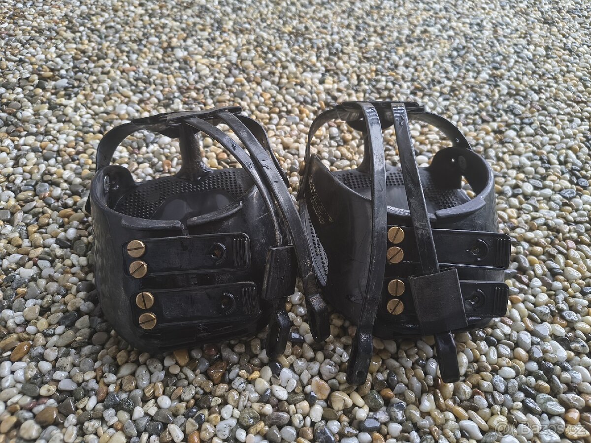 Botky scoot boot