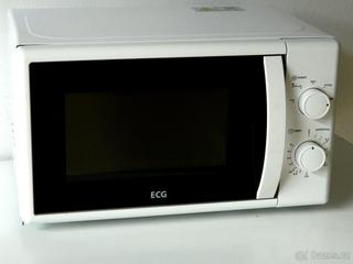 Mikrovlnka ECG - 700W